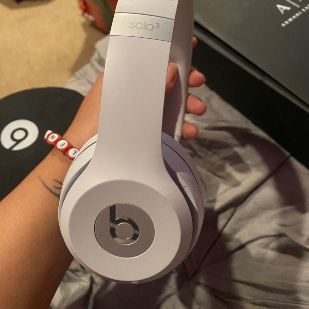 Beats solo 3 wireless